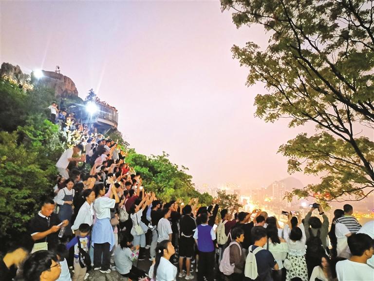 “广西三月三”假期我市文化旅游市场供需两旺  共接待游客311万人次